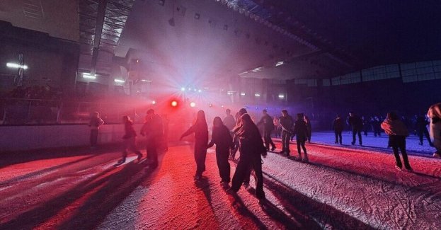 4 października na Lodowisku Helena w Elblągu rozpocznie się nowy sezon łyżwiarski. 3 i 4 października mieszkańcy będą mogli także korzystać z Toru Kalbar i Centrum Rekreacji Wodnej Dolinka.